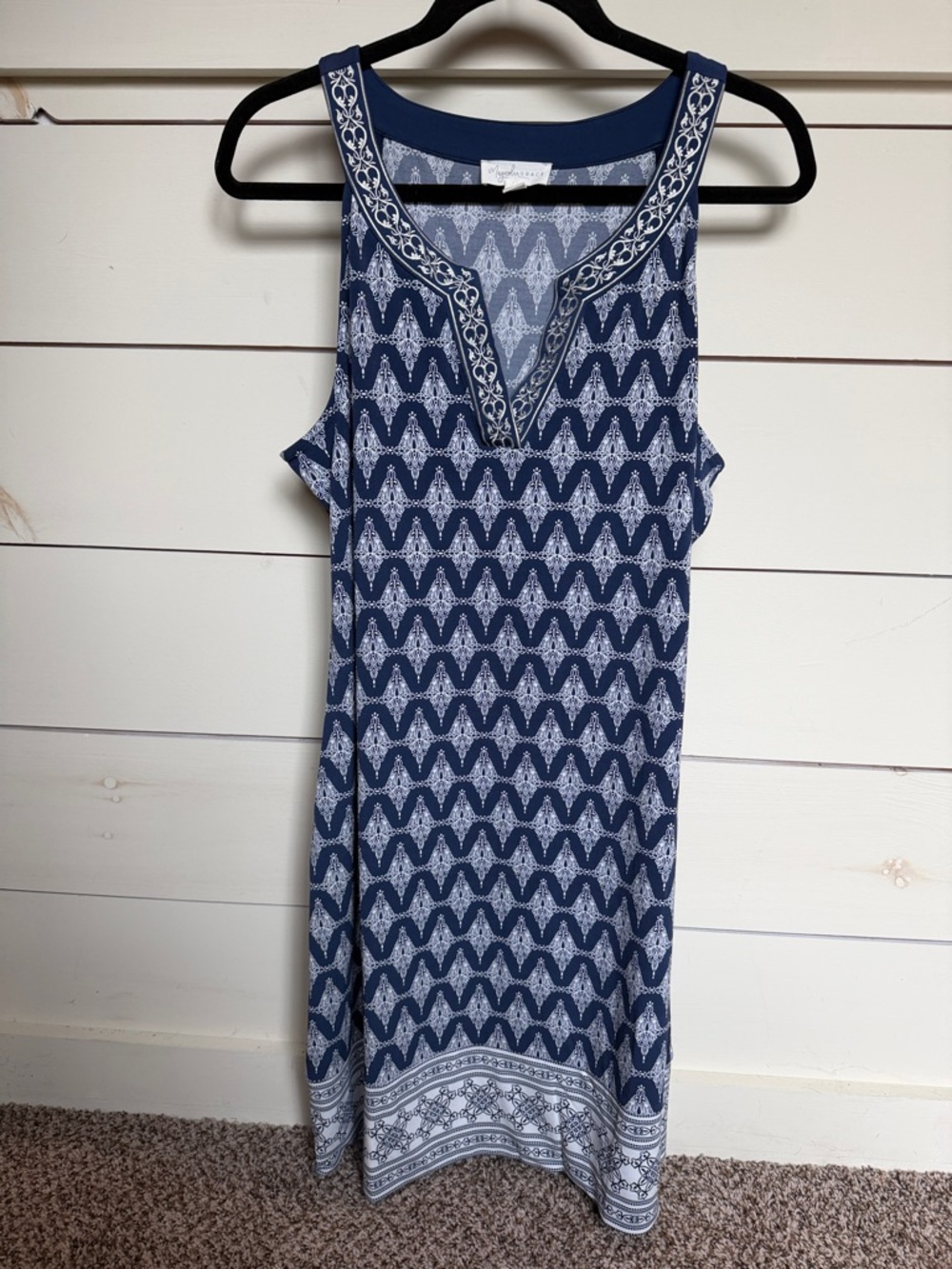 Magnolia Grace Navy and White Embroidered Dress 💙🦋